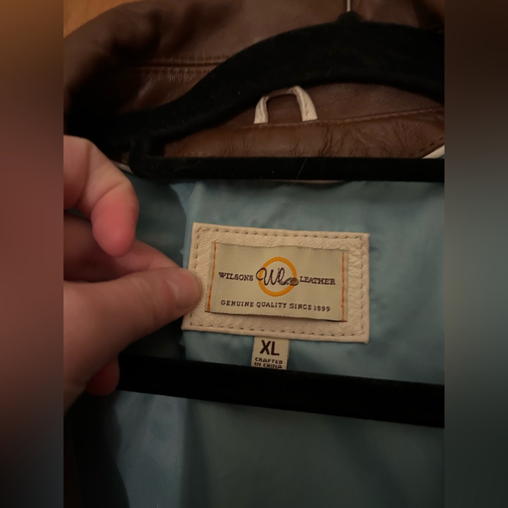 Wilson’s Leather Women’s XL Y2K Inspired Brown Leather Jacket W/ Blue Interior - Picture 7 of 16